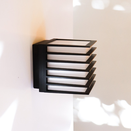 Fluctus Wall $119 (was $239)